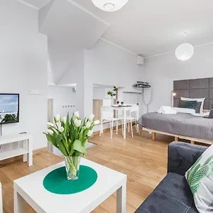 https://flower-residence.krakowhotelspoland.com